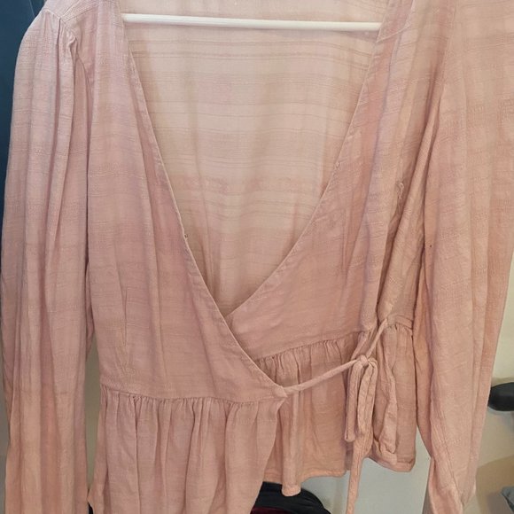 pink american eagle top - Picture 1 of 3